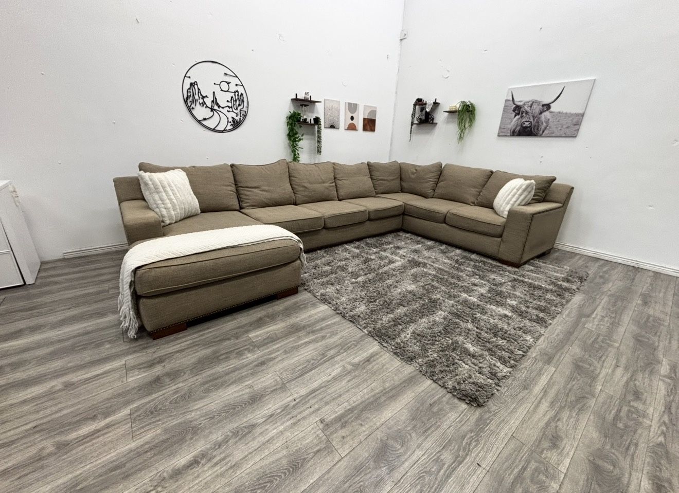 Tan Sectional Couch - Free Delivery 