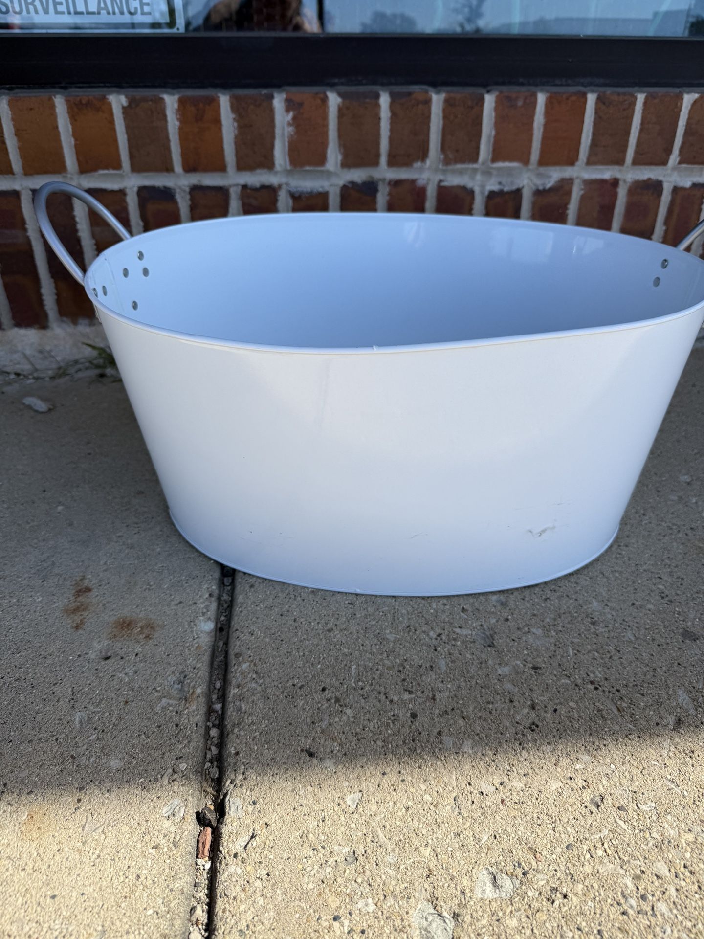 White beverage bucket