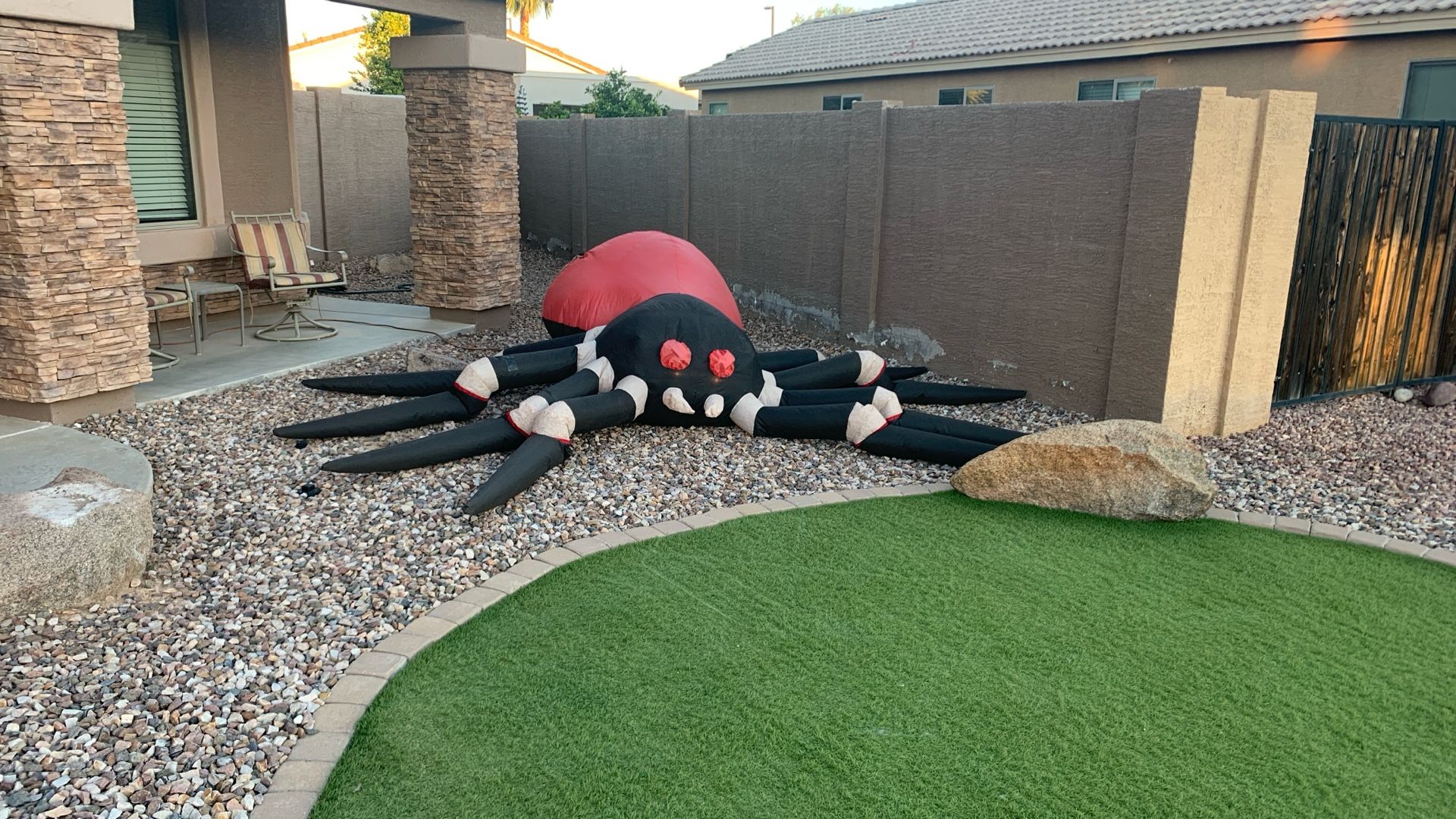 Inflatable Spider