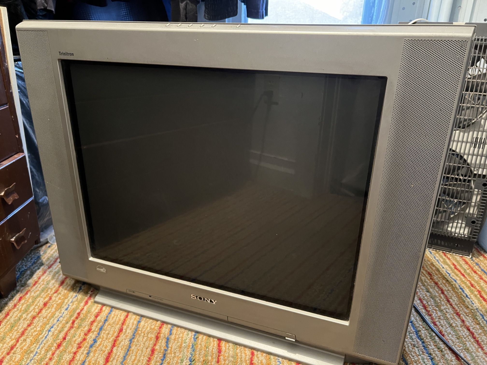 Sony Trinitron 27” TV For Classic Games