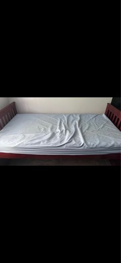 2 Beds for sale Twin size