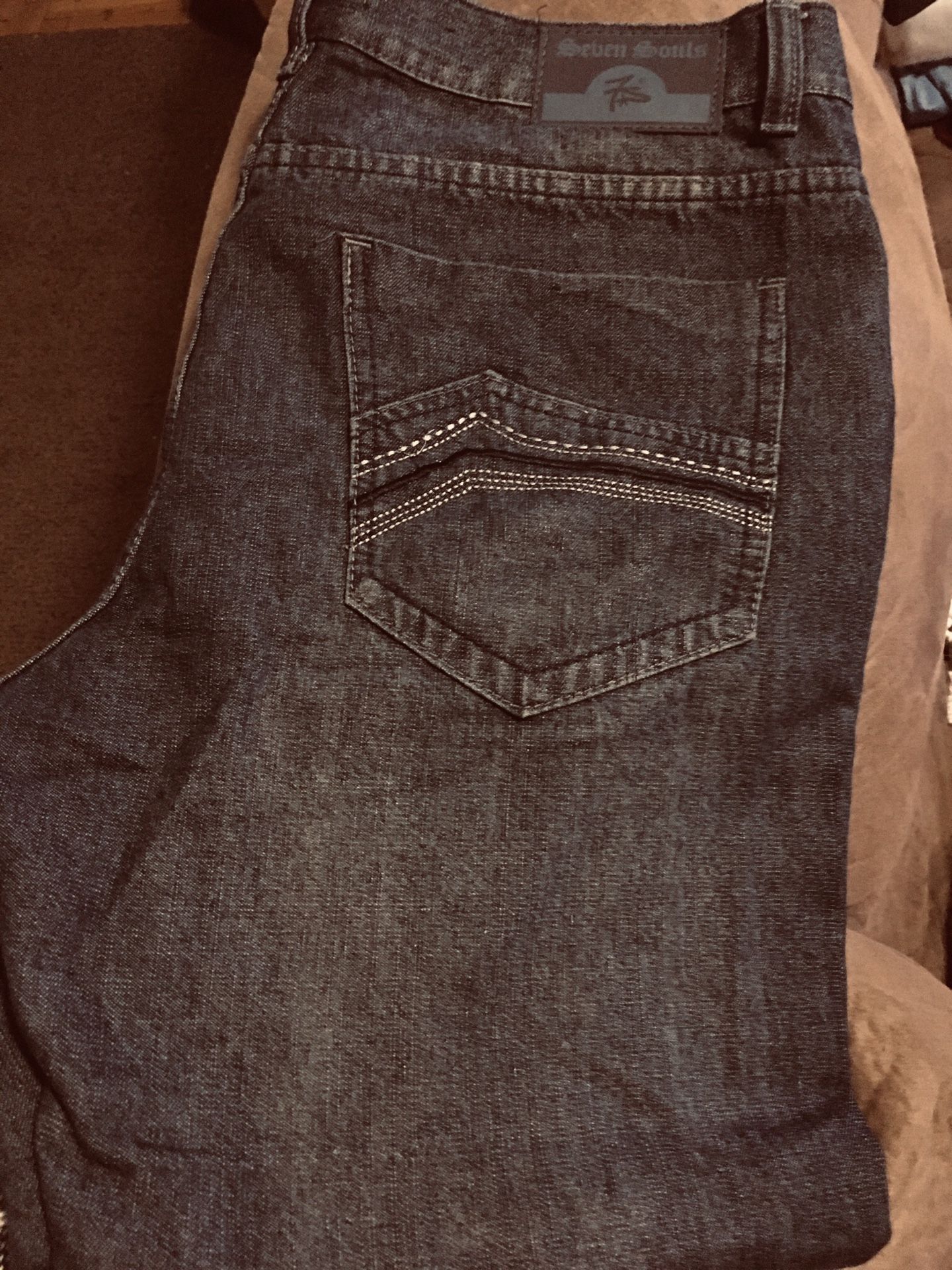 3 aeropostal men jens and 3 more diferentes names