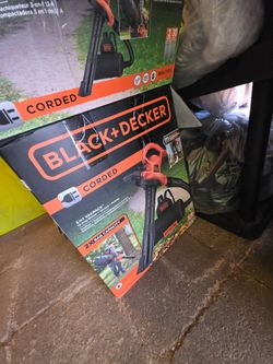 BLACK+DECKER BEBL7000 3-in-1 Corded Leaf Blower Vacuum Mulcher w/ Collection Bag