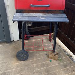 Red BBQ Grill 