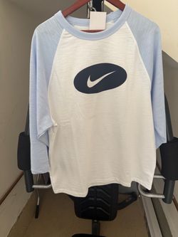 Nike medium shirt