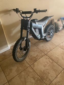 Tuttio (modded) NO TRADES