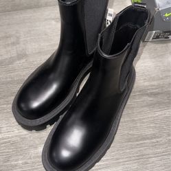 Zara Boots Size 42 Brand New