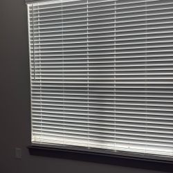 Brand New Still In Box Faux Wood Blonds White  