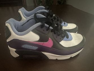 Air Max Kids Size 6 