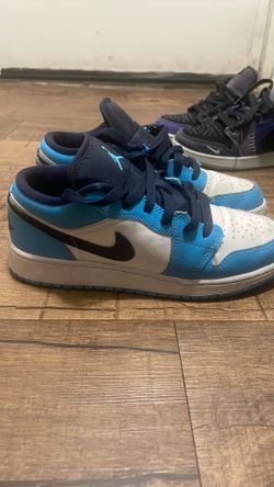 5.5 boys Jordans