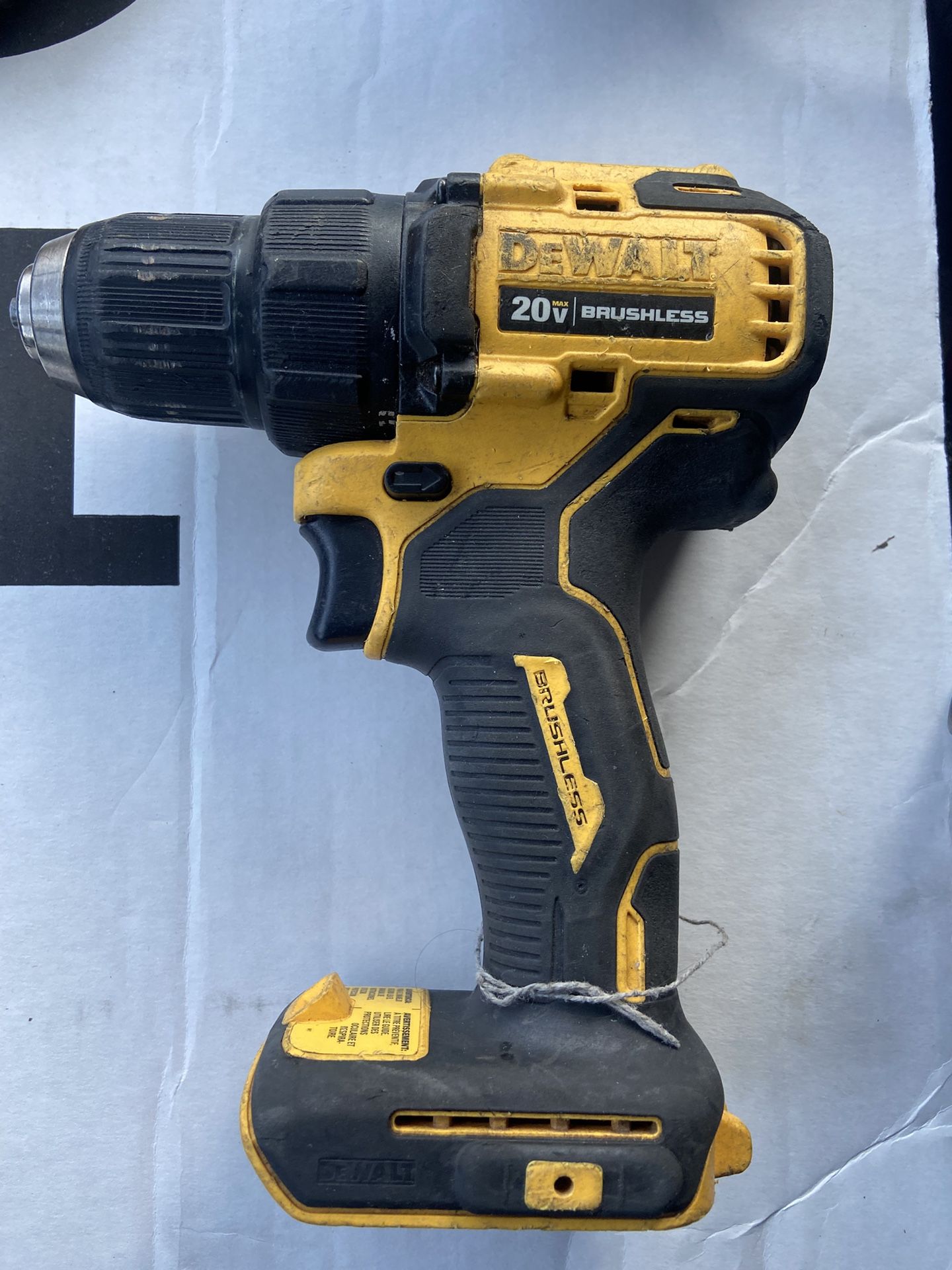 Dewalt Drill Include Battery And Charger