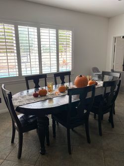 Kitchen table
