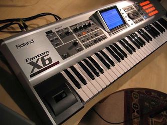 Roland Fanton X6. New