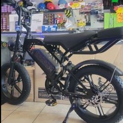 Electric Bike Ready To Go Brand New. April Special Only $999 Make $50 Monthly Payments 