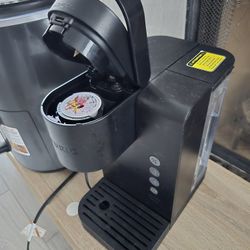 Keurig Cofee Machine