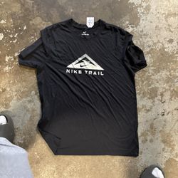 Nike Tee 