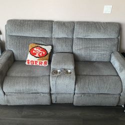 Hewitt Grey 74" Power Reclining Console Loveseat With USB