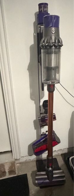 Dyson stick V10 accessories