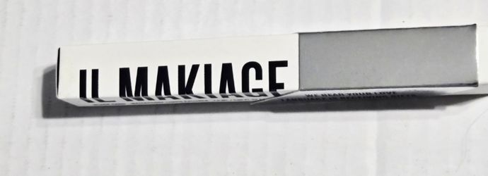 IL MAKIAGE Black Card Waterproof Liquid Eyeliner Black Woke Up Like This Series