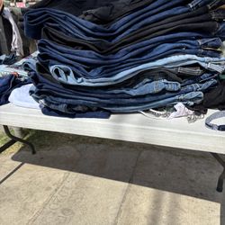 Levi’s And Bke Ariat True Relion 