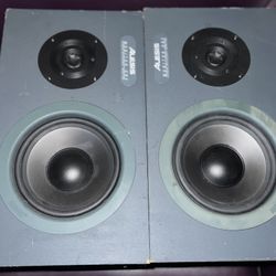 Alesis Monitor One (pr) MKII Reference Monitors