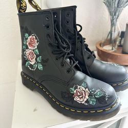 Dr  Martens w/ Pink Roses Lace Up Boots