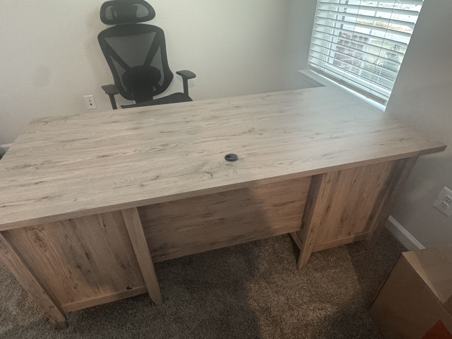 Executive Computer Desk ($250 OBO)
