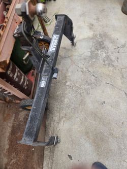 1995 Ford f150 trailer hitch UHAUL BRAND