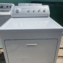 Dryer.  Like New!