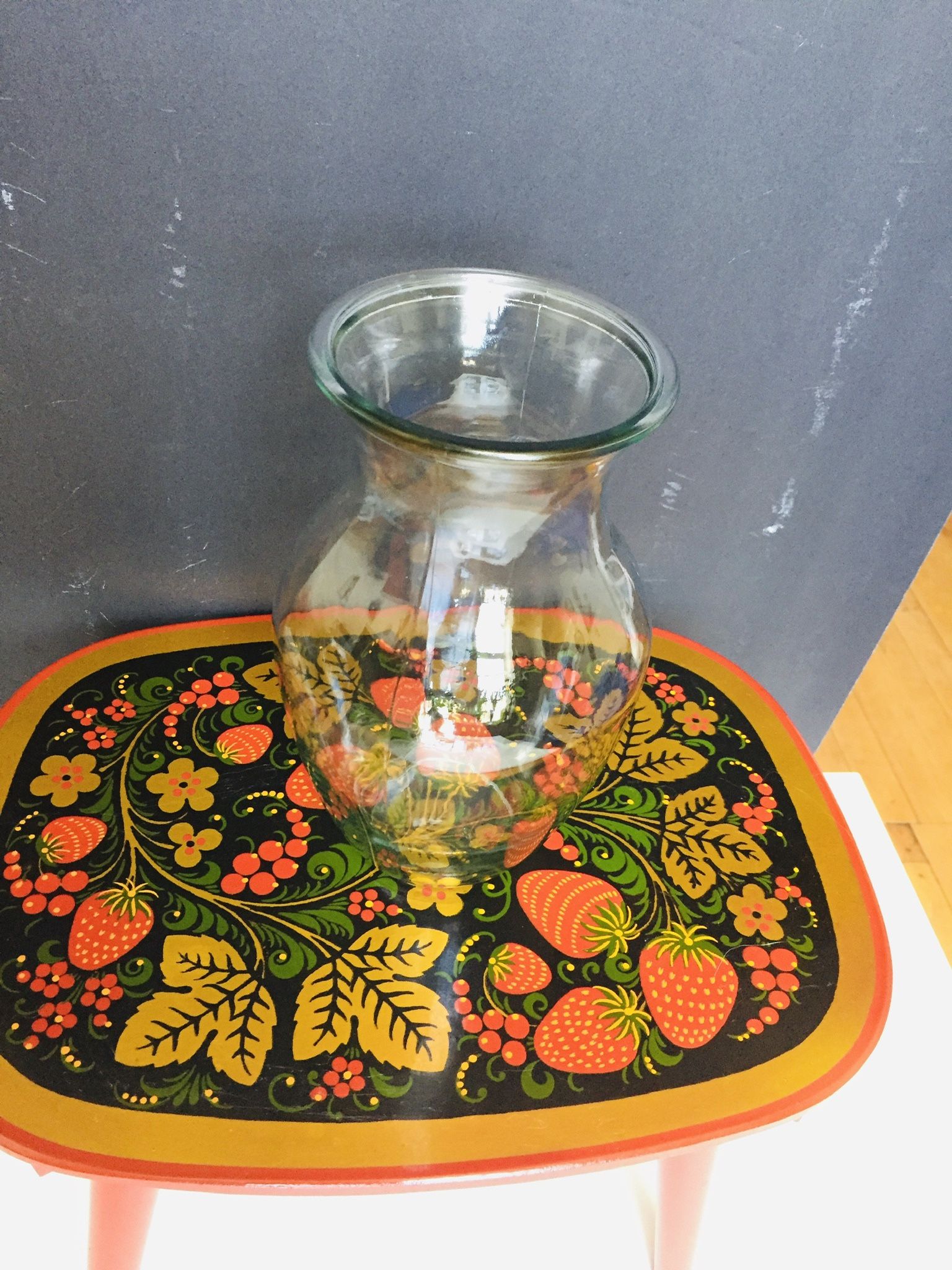 Valentine’s Day! Flower vase. Perfect condition. Great bargain.