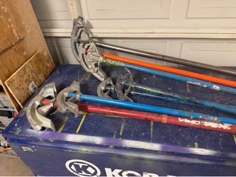 Conduit benders