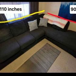 Sectional With Chaise