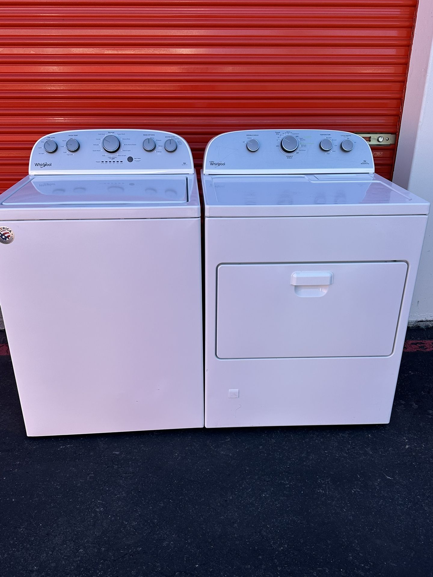 WHIRLPOOL WASHER AND GAS DRYER