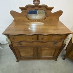 AMAZING UNIQUE ANTIQUE