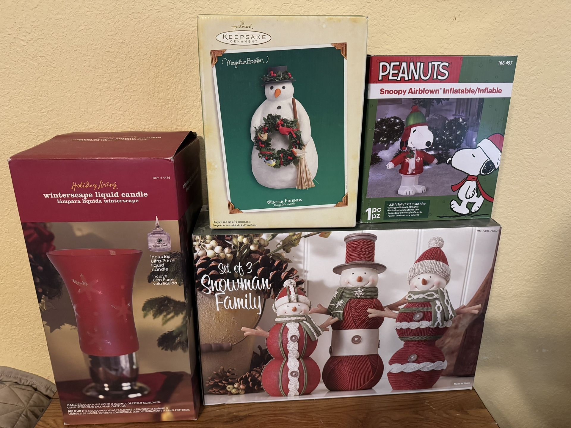 Christmas Holiday Decor Snowman, Snoopy, Liquid Candle