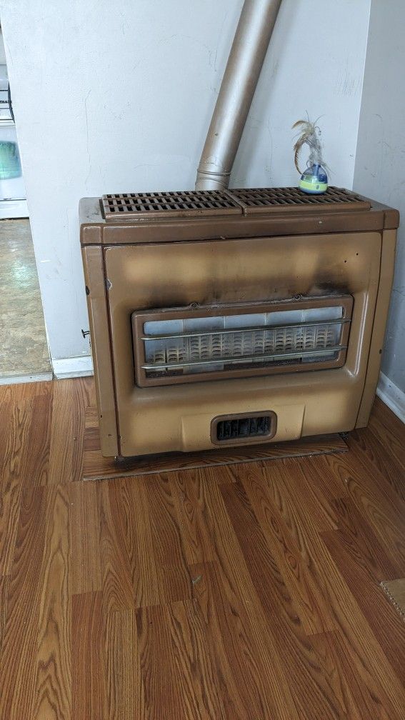 Antique Gas Heater Fully Functional 