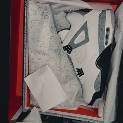 Jordan 4 Retro White Cement Size 10.5 Men 