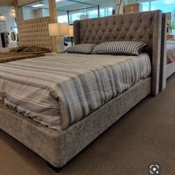 Queen Size Bed 