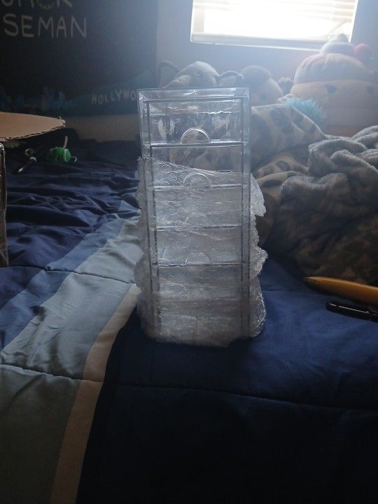 New Plastic Containers 