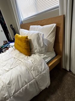 Full Size bed with mattress