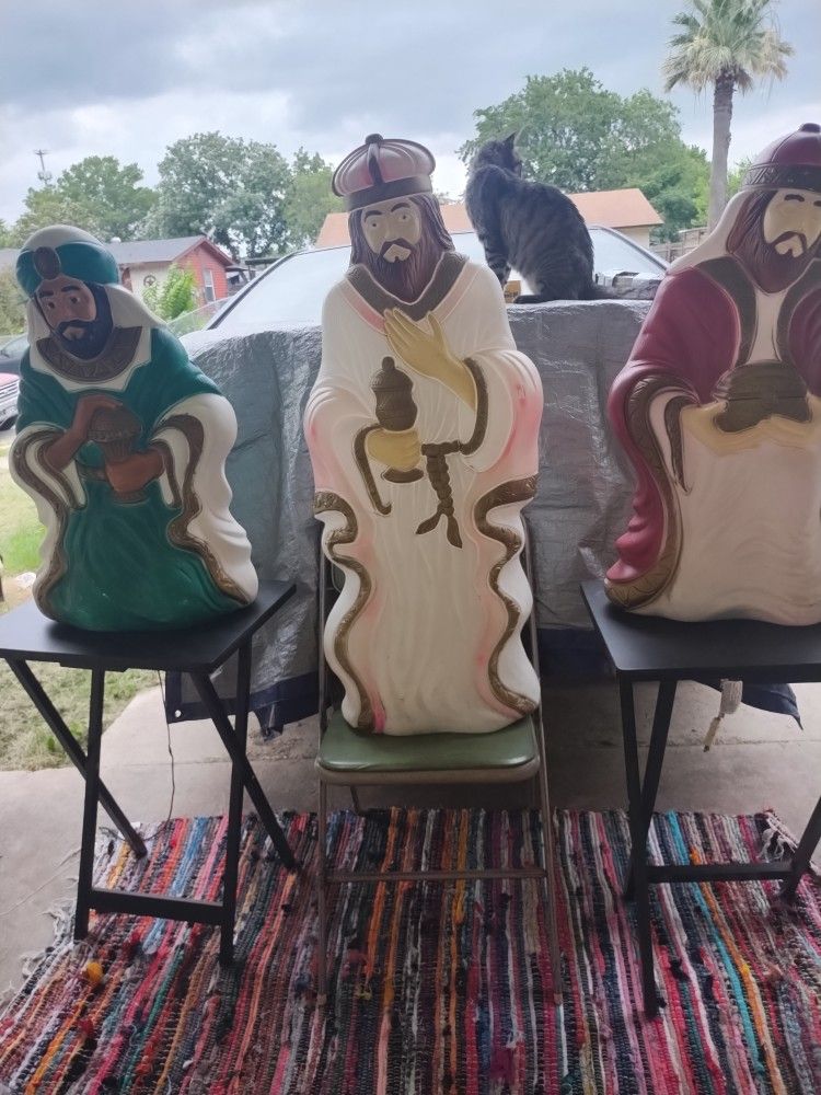 Vintage Grand Venture 3 Wiseman Blow Molds... Marbach and 410 at 78227 or 1604