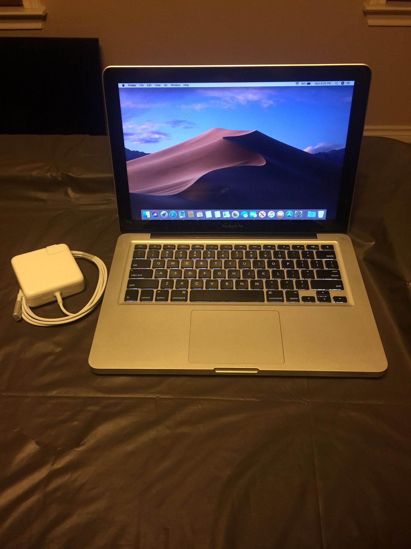 13” MacBook Pro Mid 2012 i5 500gb