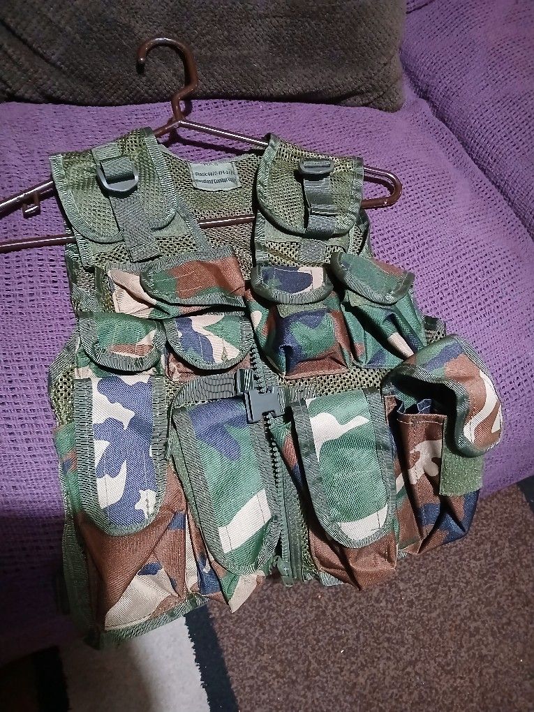 Kid Tactical Vest/ KPV 9 Pocket Camouflage