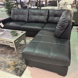 [OM] 🟪 Only $45 initial then take it home 🏡 Brand New Barlin Mills 2 Piece Sectional With Chaise