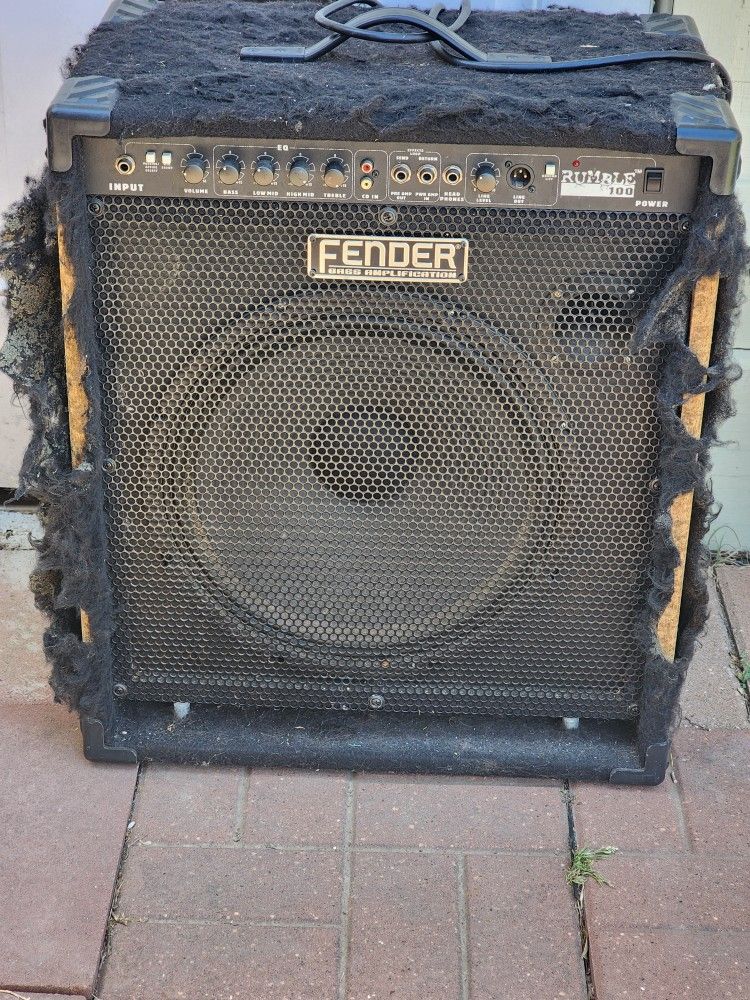 Fender Rumble 100 Bass Amp