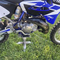 2004 yz125 two-stroke