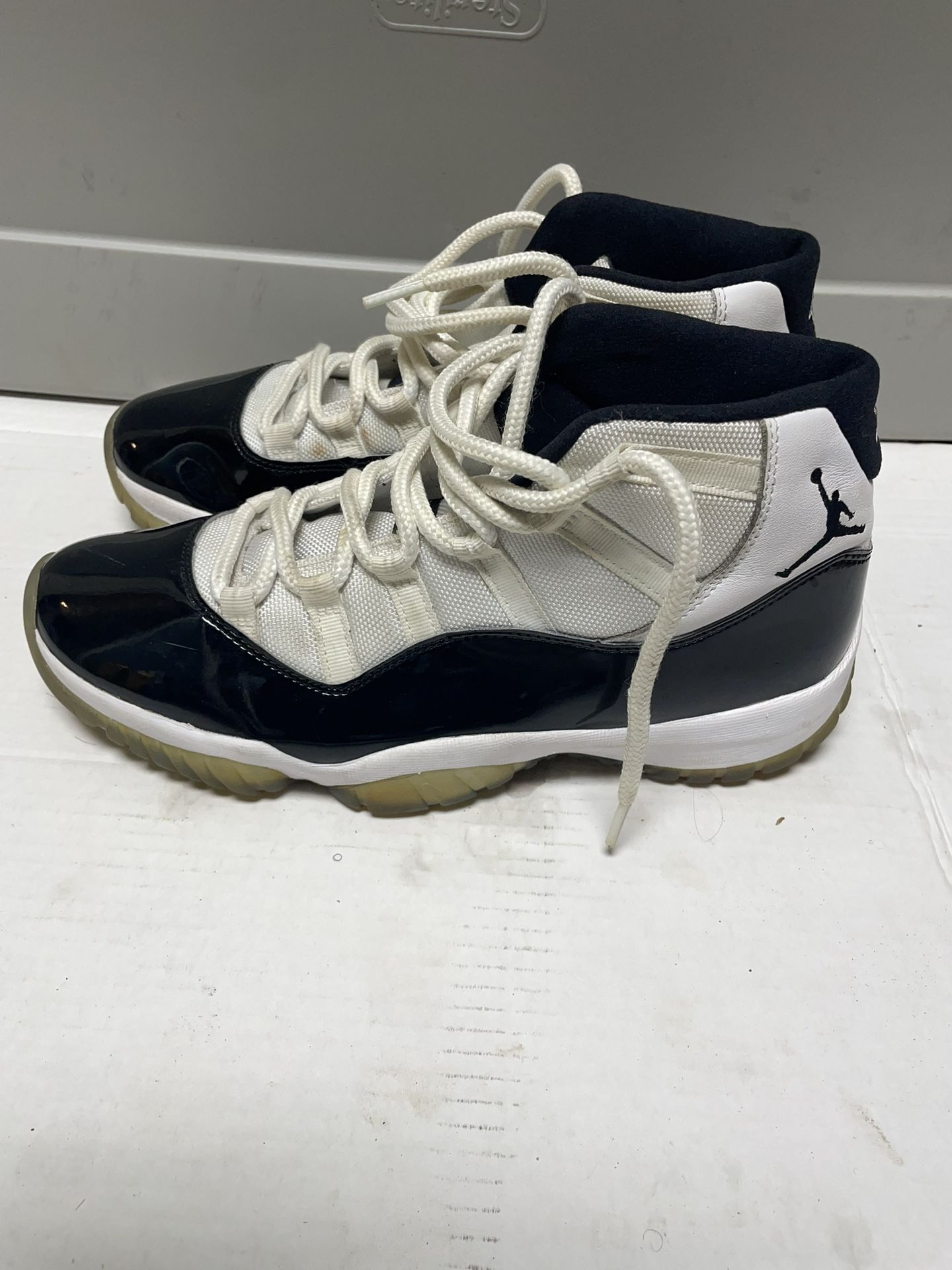 Nike Air Jordan 11 Retro High Concord