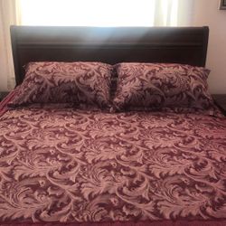 Burgundy Queen Comforter Set