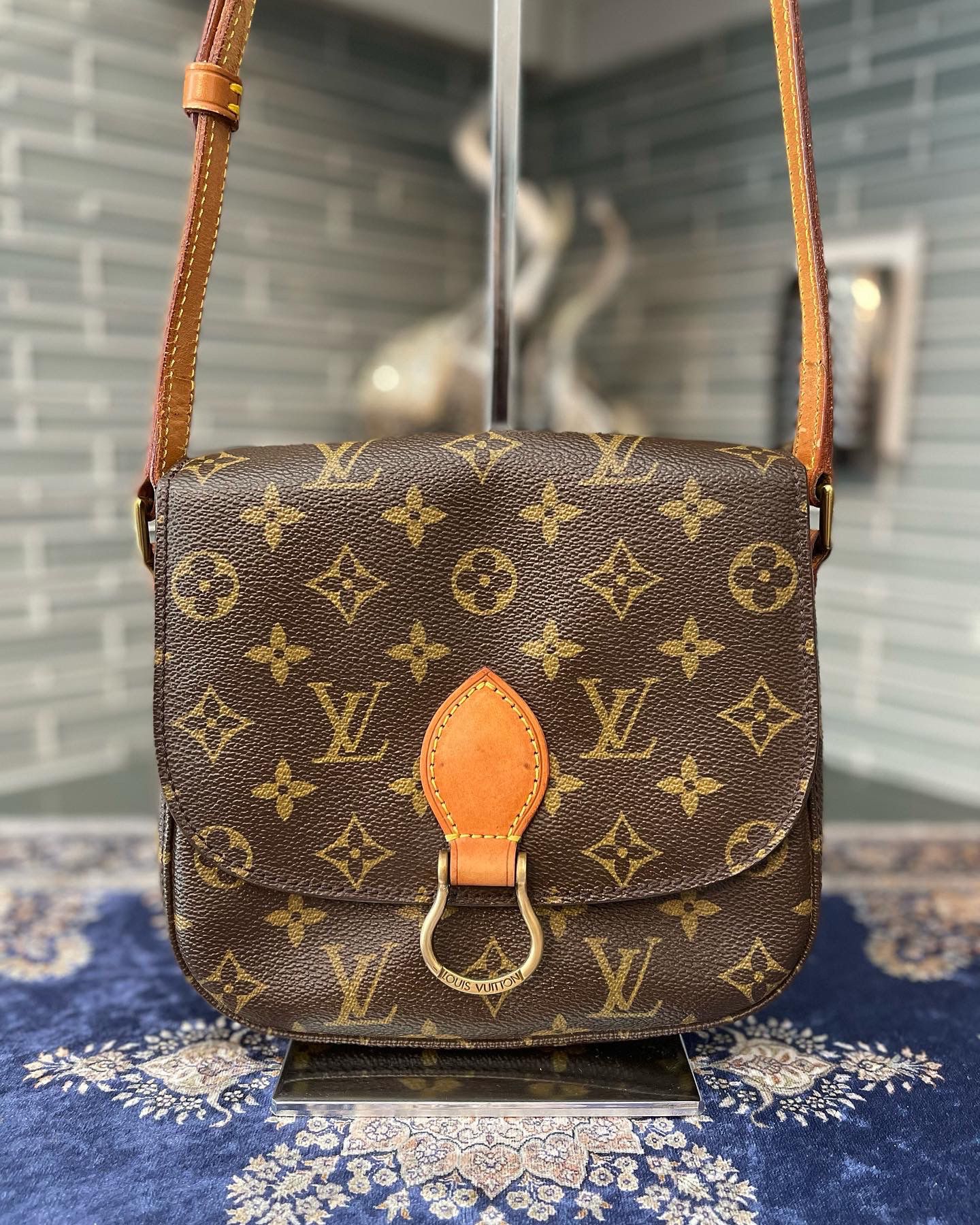 Louis Vuitton - Saint-cloud MM - Crossbody bag - Catawiki