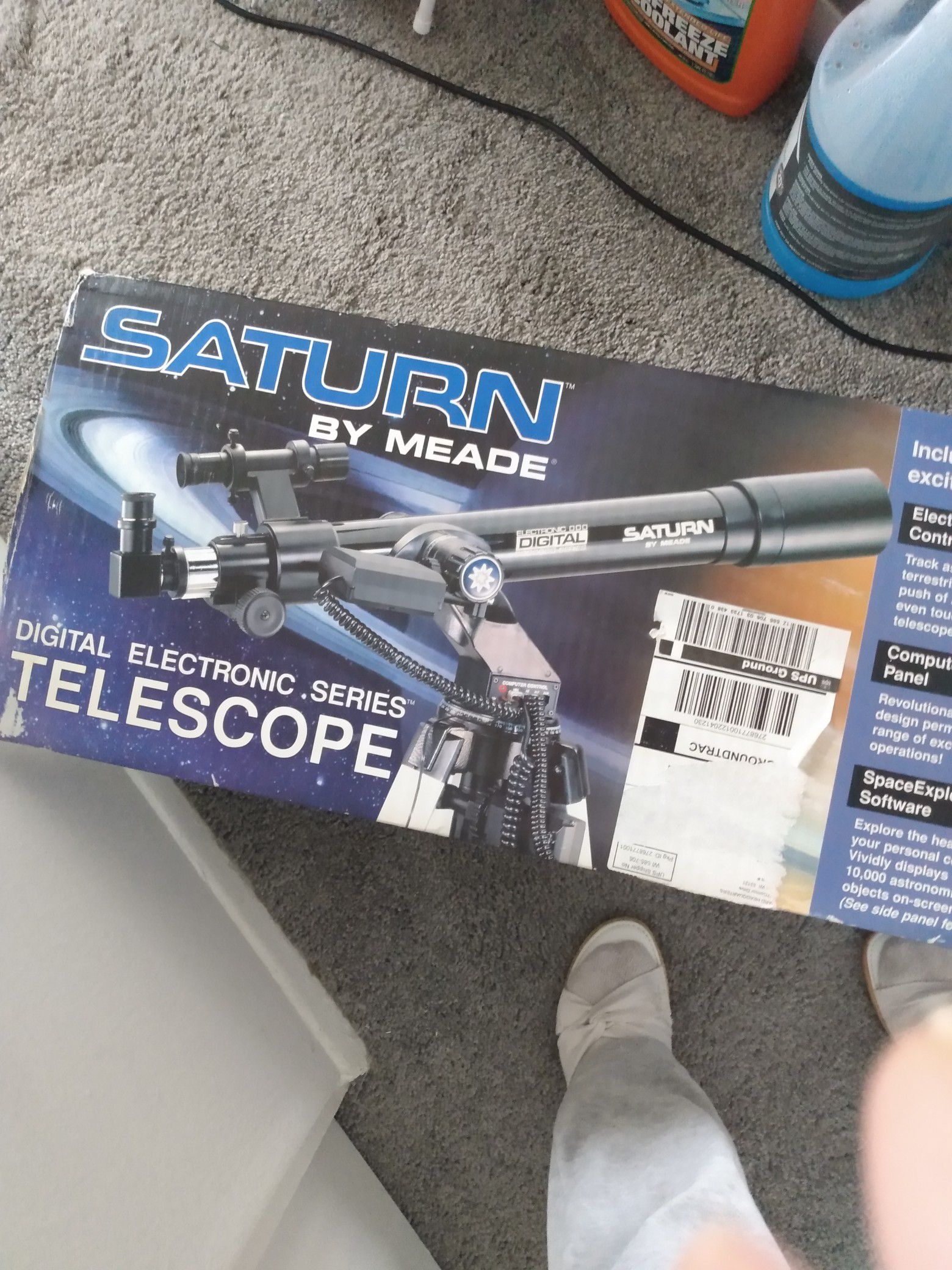 Electronic telescope Saturn open box never used